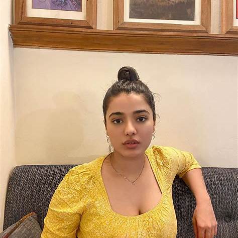 ketika sharma age 