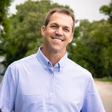 what does bryon noem do for a living