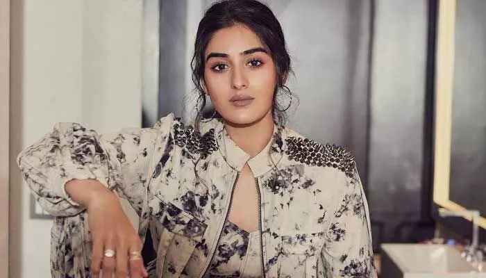 sakshi vaidya movies