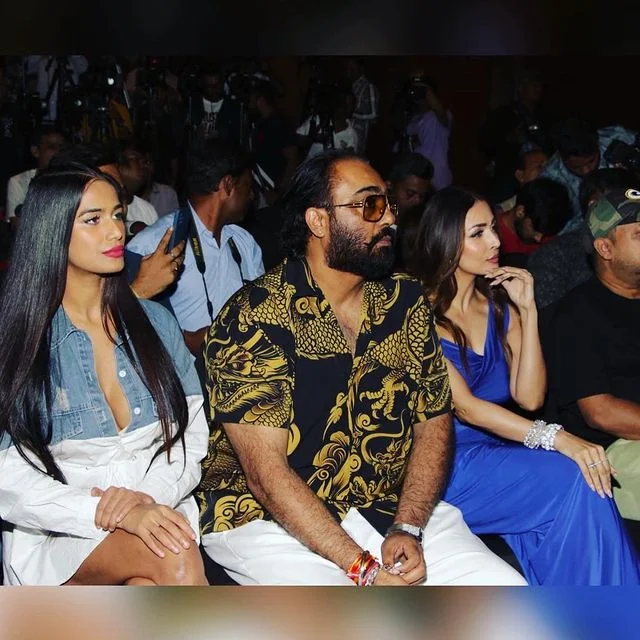 poonam pandey hot live 